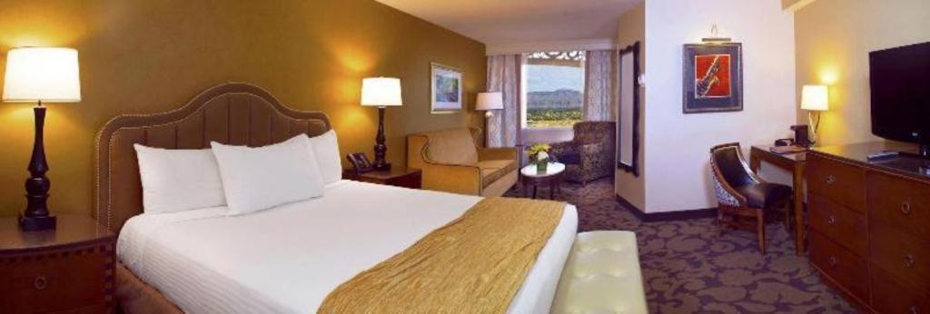 Resort Orleans And Casino Las Vegas